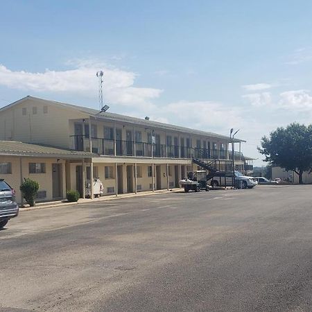 Gold Key Inn Brady ภายนอก รูปภาพ